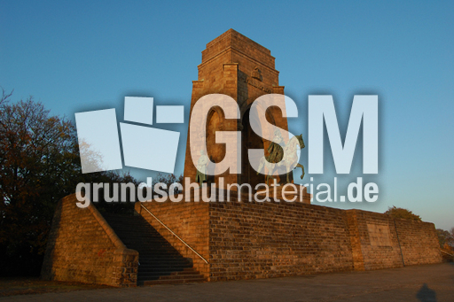 Kaiser Wilhelm Denkmal_2.jpg